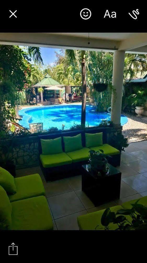 Palm Inn Hotel Port-au-Prince Extérieur photo